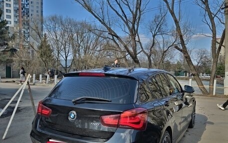 BMW 1 серия, 2019 год, 1 900 000 рублей, 8 фотография