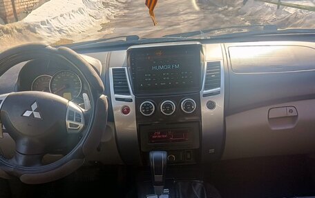 Mitsubishi Pajero Sport II рестайлинг, 2015 год, 2 150 000 рублей, 1 фотография