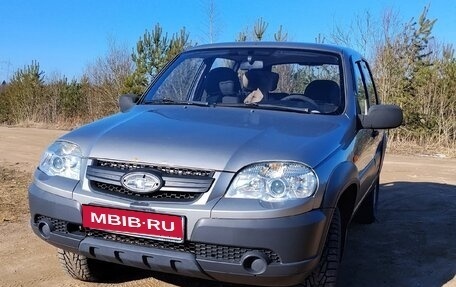 Chevrolet Niva I рестайлинг, 2010 год, 580 000 рублей, 1 фотография