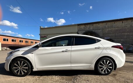 Hyundai Elantra V, 2015 год, 990 000 рублей, 1 фотография
