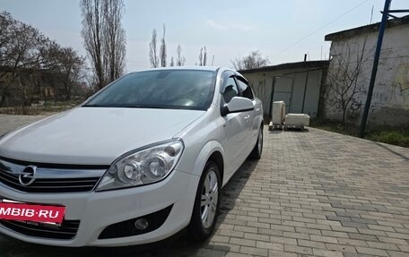Opel Astra H, 2012 год, 750 000 рублей, 3 фотография