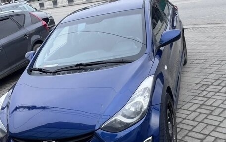 Hyundai Elantra V, 2011 год, 900 000 рублей, 7 фотография