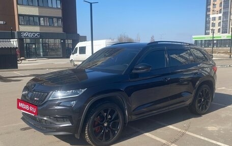 Skoda Kodiaq RS I, 2019 год, 4 000 000 рублей, 3 фотография