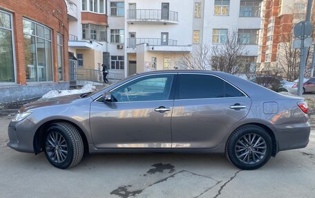 Toyota Camry, 2016 год, 2 200 000 рублей, 5 фотография