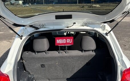 Toyota Vitz, 2013 год, 720 000 рублей, 13 фотография