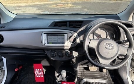 Toyota Vitz, 2013 год, 720 000 рублей, 12 фотография