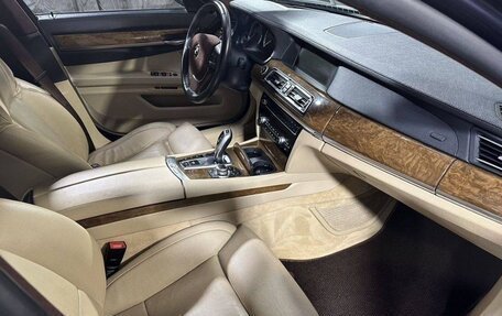BMW 7 серия, 2010 год, 1 480 000 рублей, 9 фотография