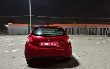 Peugeot 208 II, 2013 год, 820 000 рублей, 4 фотография