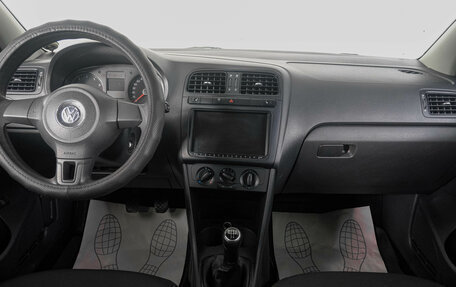 Volkswagen Polo VI (EU Market), 2012 год, 629 000 рублей, 14 фотография