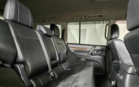 Mitsubishi Pajero IV, 2008 год, 1 499 000 рублей, 16 фотография