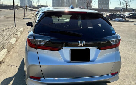 Honda Shuttle II, 2019 год, 1 600 000 рублей, 3 фотография