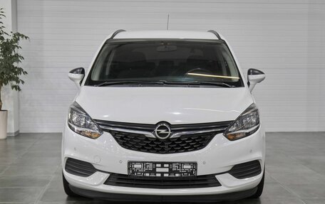 Opel Zafira C рестайлинг, 2017 год, 1 650 800 рублей, 2 фотография