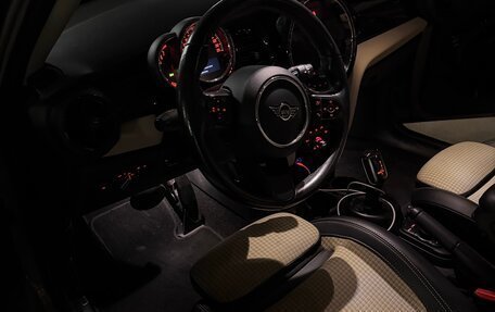 MINI Hatch, 2021 год, 2 700 000 рублей, 5 фотография