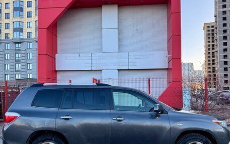 Toyota Highlander III, 2011 год, 2 070 000 рублей, 7 фотография