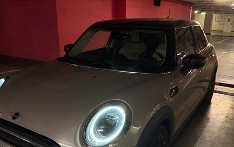 MINI Hatch, 2021 год, 2 700 000 рублей, 3 фотография