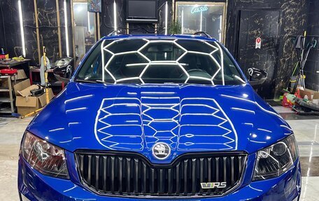 Skoda Octavia RS, 2015 год, 1 800 000 рублей, 3 фотография