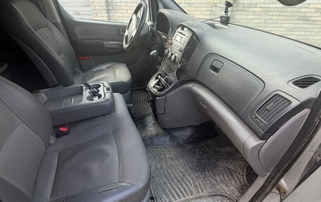 Hyundai Grand Starex Grand Starex I рестайлинг 2, 2011 год, 1 290 000 рублей, 7 фотография