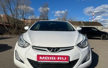 Hyundai Elantra V, 2015 год, 990 000 рублей, 7 фотография