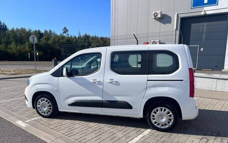 Opel Combo E, 2020 год, 2 100 000 рублей, 6 фотография