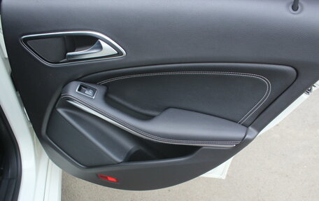 Mercedes-Benz CLA, 2017 год, 2 250 000 рублей, 20 фотография