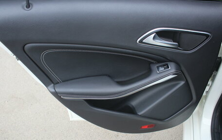 Mercedes-Benz CLA, 2017 год, 2 250 000 рублей, 17 фотография