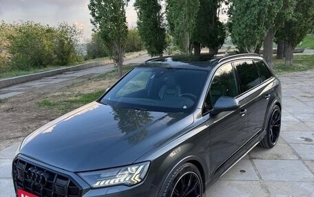 Audi SQ7, 2021 год, 3 800 000 рублей, 7 фотография