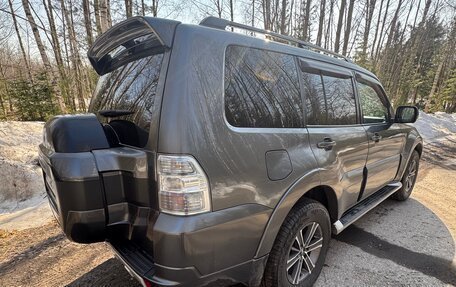 Mitsubishi Pajero IV, 2014 год, 3 120 000 рублей, 5 фотография