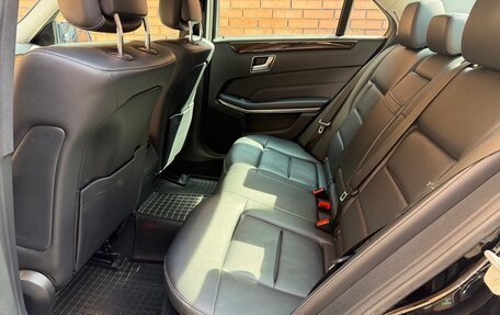 Mercedes-Benz E-Класс, 2013 год, 1 900 000 рублей, 8 фотография