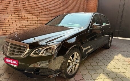 Mercedes-Benz E-Класс, 2013 год, 1 900 000 рублей, 5 фотография