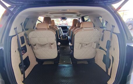 KIA Carnival, 2021 год, 4 200 000 рублей, 9 фотография