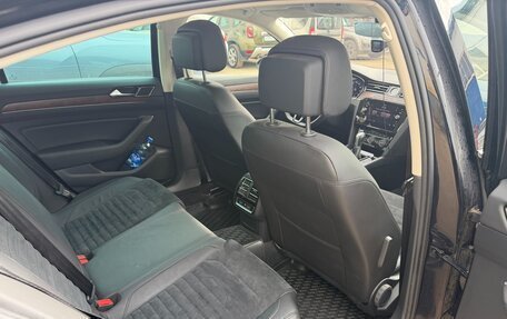 Volkswagen Passat B8 рестайлинг, 2018 год, 2 550 000 рублей, 10 фотография