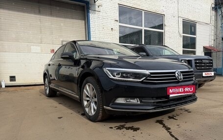 Volkswagen Passat B8 рестайлинг, 2018 год, 2 550 000 рублей, 7 фотография