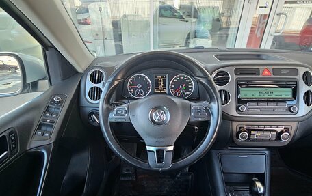 Volkswagen Tiguan I, 2011 год, 1 049 000 рублей, 6 фотография