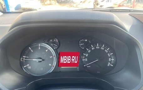 Toyota Land Cruiser Prado 150 рестайлинг 2, 2018 год, 4 550 000 рублей, 15 фотография