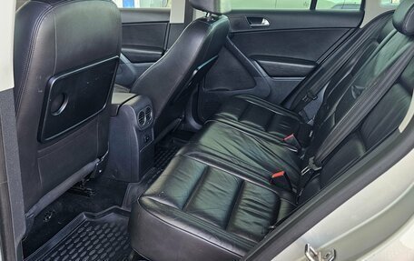 Volkswagen Tiguan I, 2011 год, 1 049 000 рублей, 10 фотография