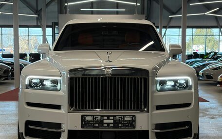 Rolls-Royce Cullinan, 2022 год, 39 990 000 рублей, 1 фотография