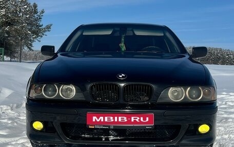 BMW 5 серия, 2001 год, 850 000 рублей, 1 фотография