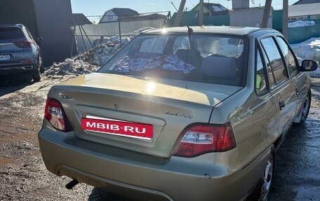 Daewoo Nexia I рестайлинг, 2011 год, 240 000 рублей, 3 фотография