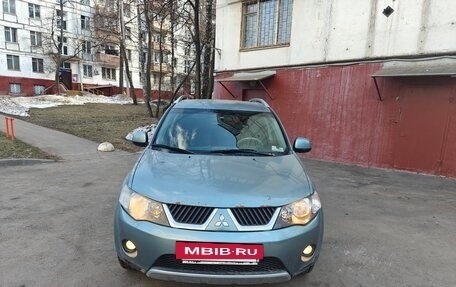 Mitsubishi Outlander III рестайлинг 3, 2008 год, 830 000 рублей, 14 фотография