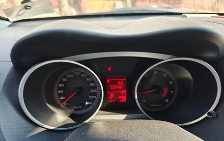 Mitsubishi Outlander III рестайлинг 3, 2008 год, 830 000 рублей, 22 фотография