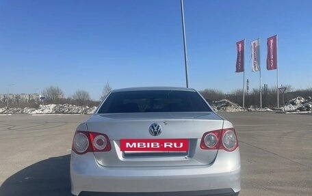 Volkswagen Jetta VI, 2008 год, 510 000 рублей, 3 фотография
