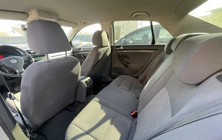 Volkswagen Jetta VI, 2008 год, 510 000 рублей, 24 фотография