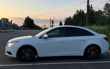 Chevrolet Cruze II, 2012 год, 720 000 рублей, 3 фотография