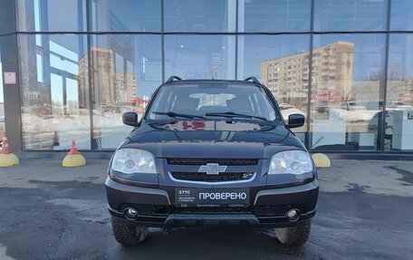 Chevrolet Niva I рестайлинг, 2016 год, 710 000 рублей, 2 фотография