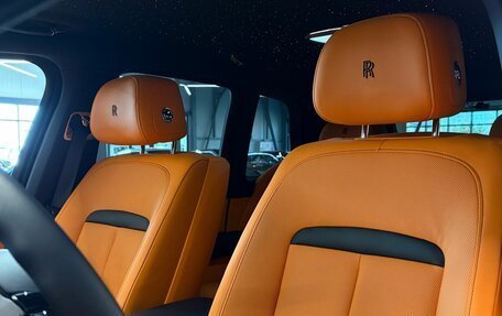 Rolls-Royce Cullinan, 2022 год, 39 990 000 рублей, 15 фотография