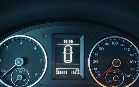 Volkswagen Tiguan I, 2012 год, 1 490 000 рублей, 13 фотография