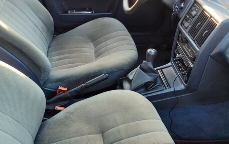 Audi 100, 1983 год, 195 000 рублей, 2 фотография