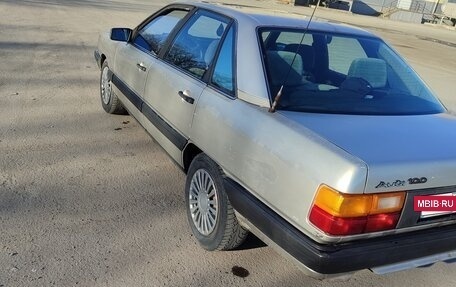 Audi 100, 1983 год, 195 000 рублей, 17 фотография