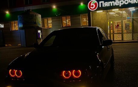 BMW 5 серия, 2001 год, 850 000 рублей, 15 фотография