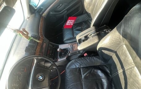 BMW 5 серия, 2001 год, 850 000 рублей, 14 фотография